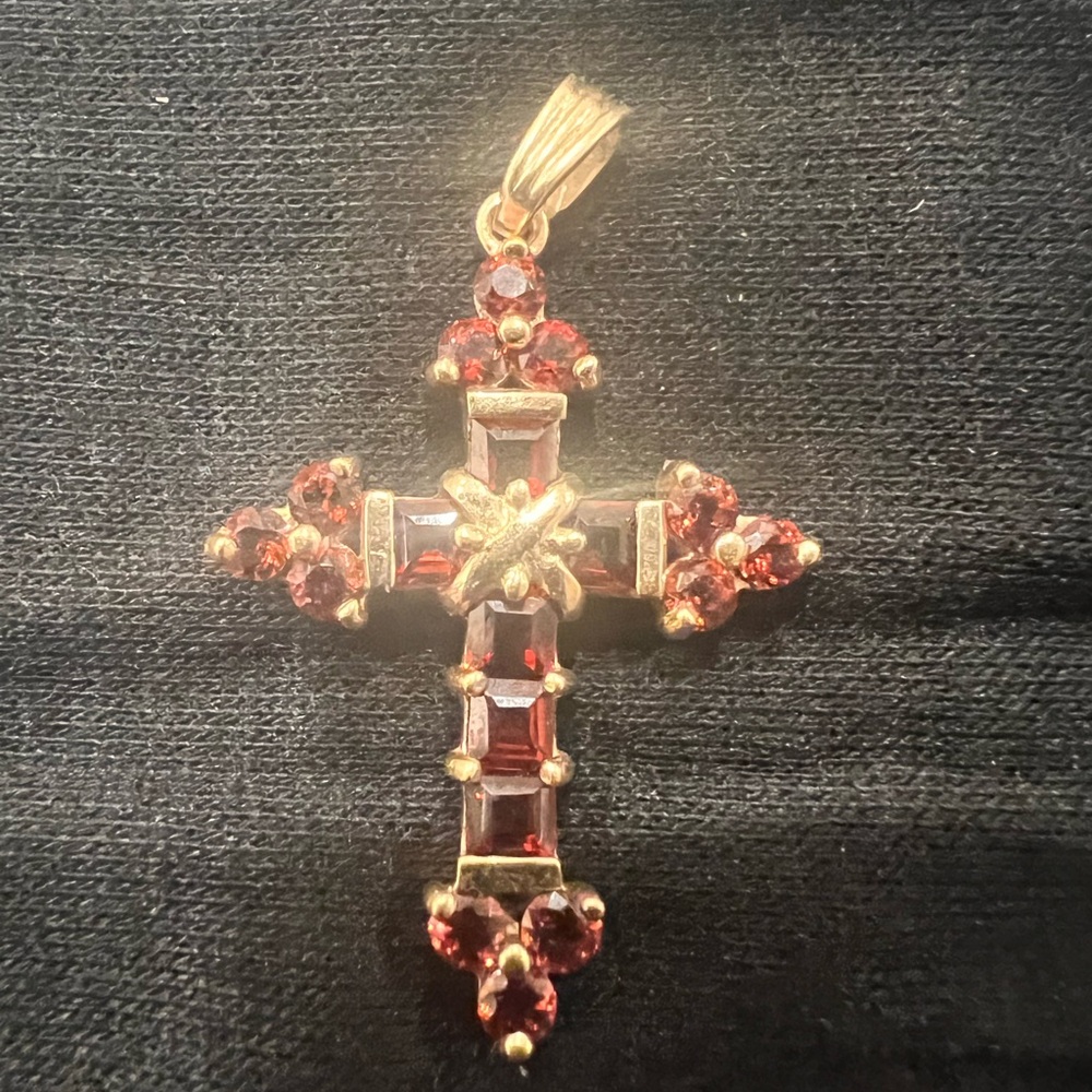 Elegant Gold and Garnet Cross